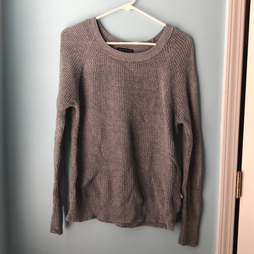 AE gray waffle oversized sweater